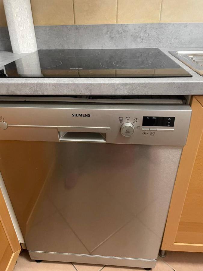 Kis-Celli Apartman Budapeste Exterior foto