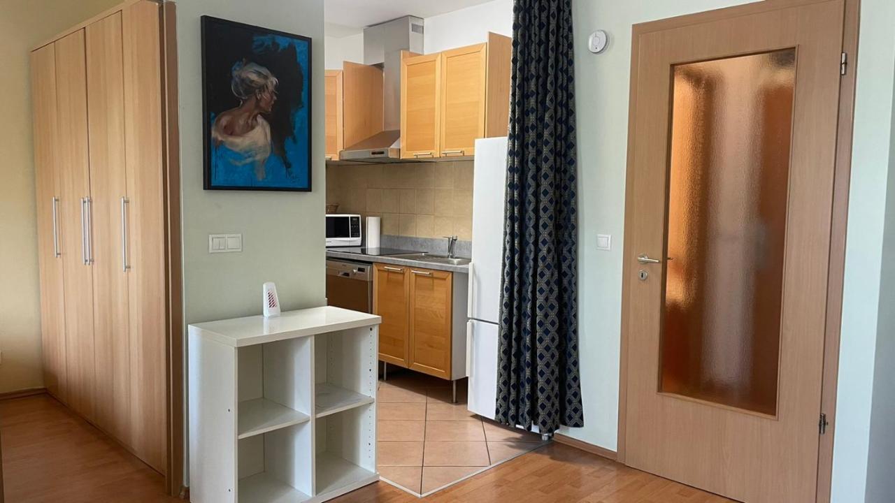Kis-Celli Apartman Budapeste Exterior foto